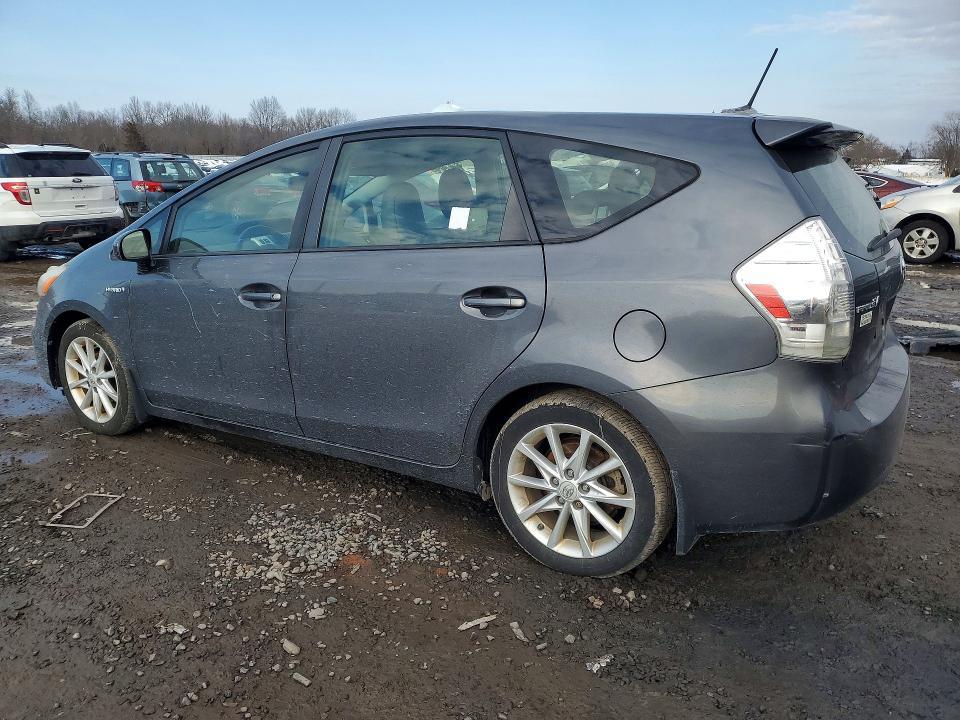 2013 Toyota Prius v