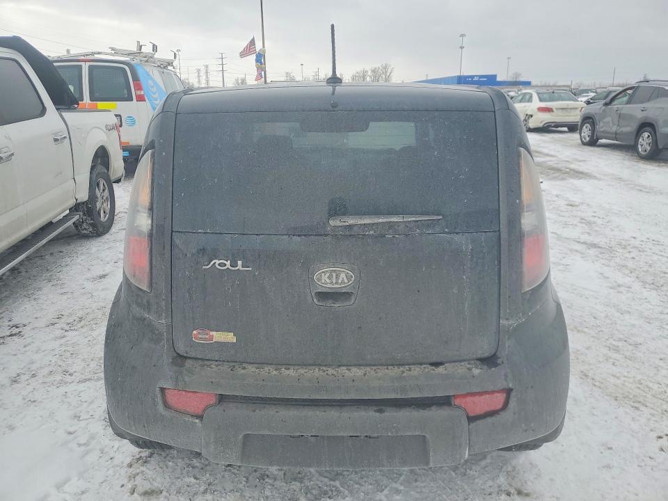 2011 KIA Soul +