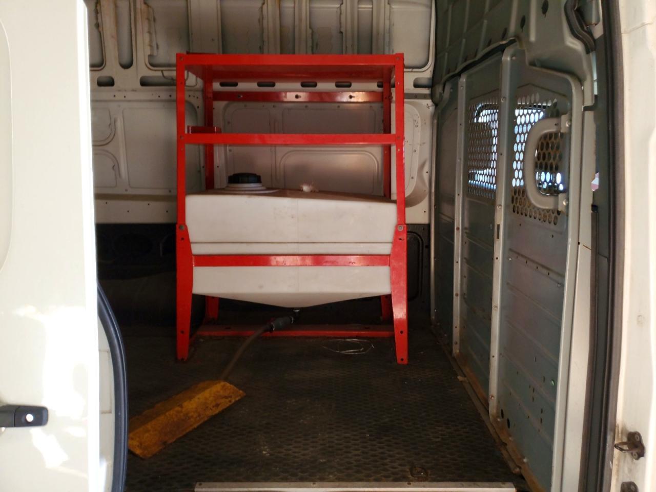 2015 Nissan NV2500 Utility / Service Van