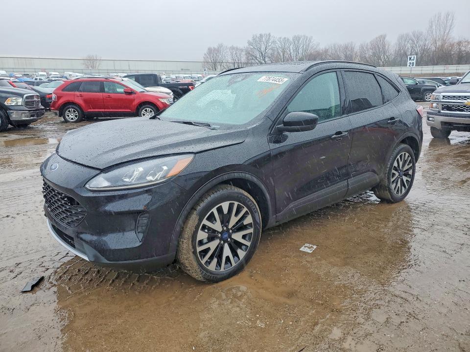 2020 Ford Escape se Sport