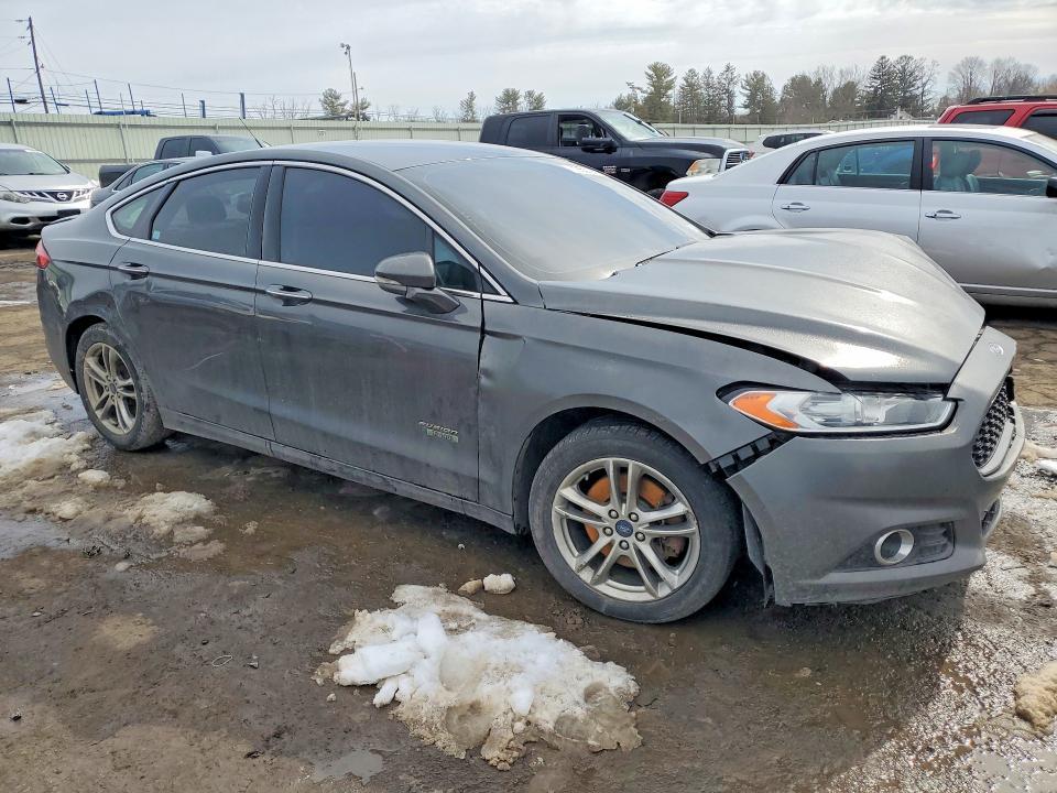 2016 Ford Fusion Titanium Phev