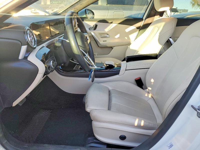 2021 Mercedes-Benz A 220