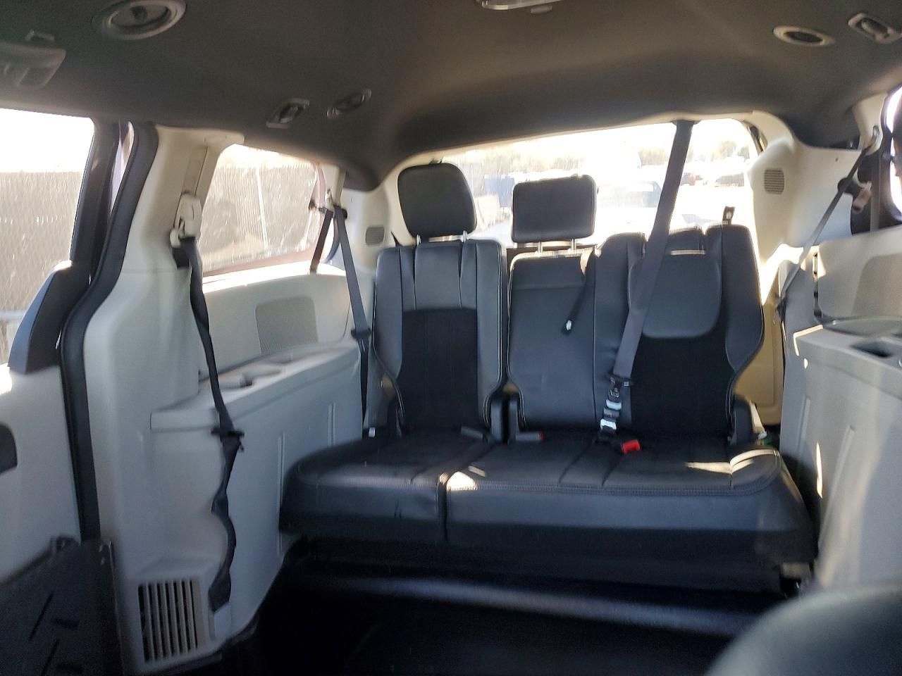 2017 Dodge Grand Caravan sxt