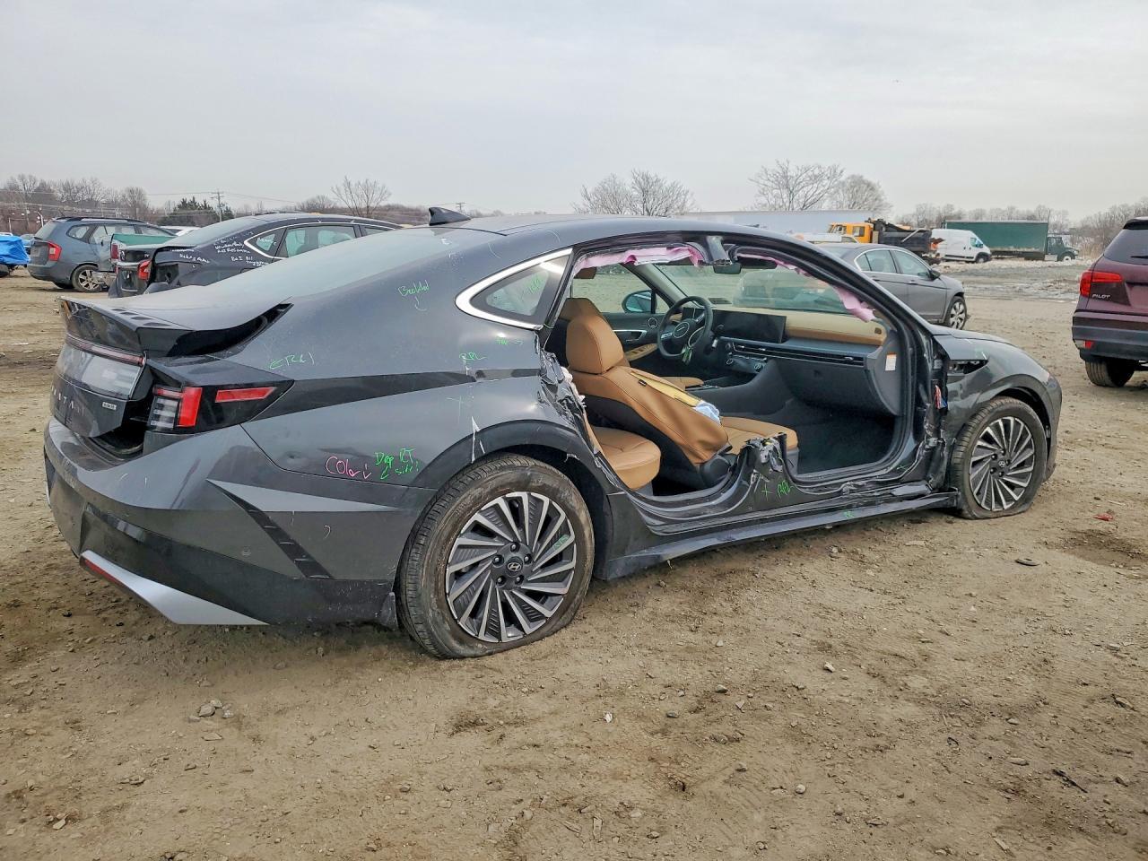 2025 Hyundai Sonata Hybrid