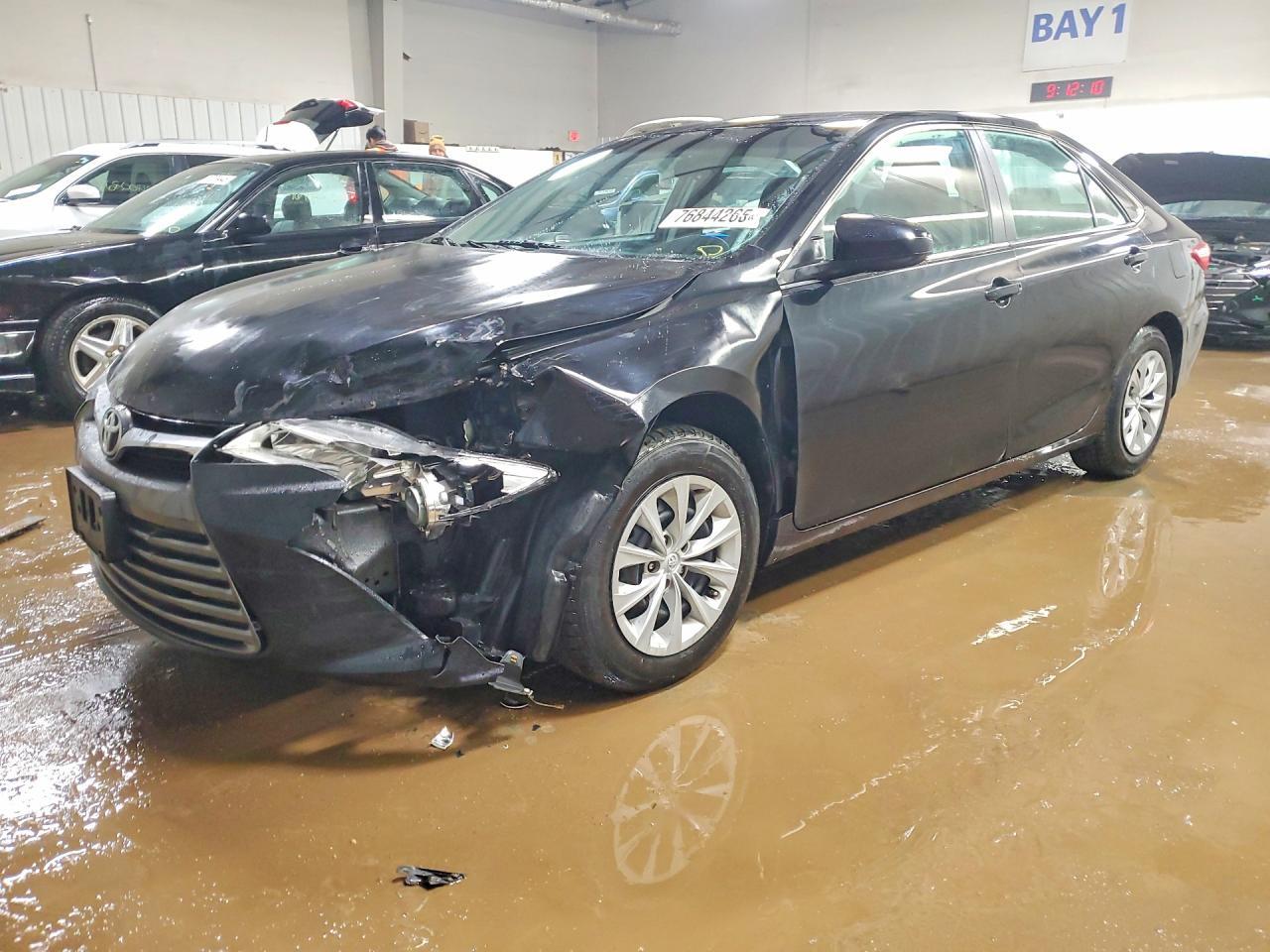 2017 Toyota Camry le