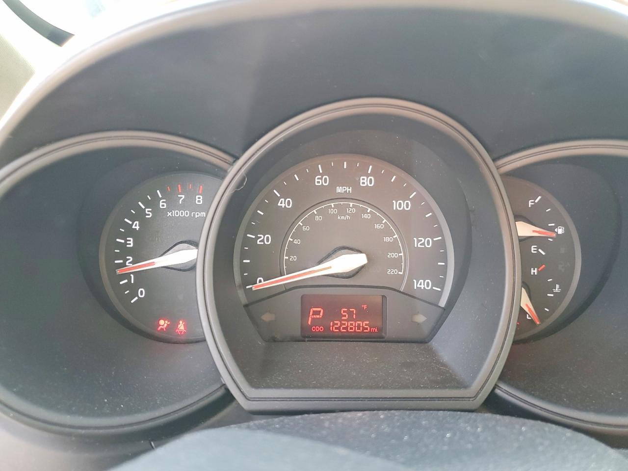2015 KIA Rio lx