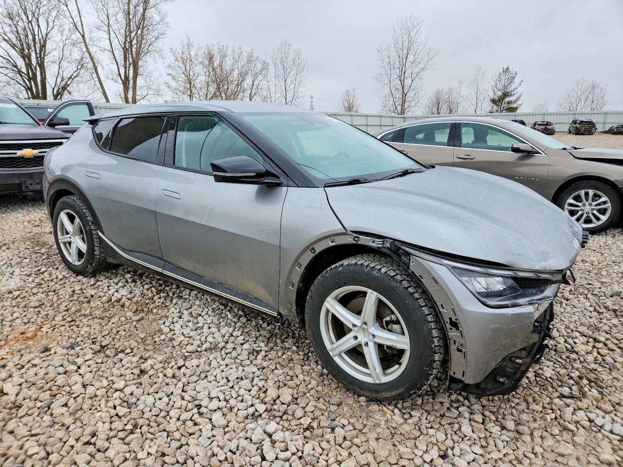 2022 KIA EV6 Light