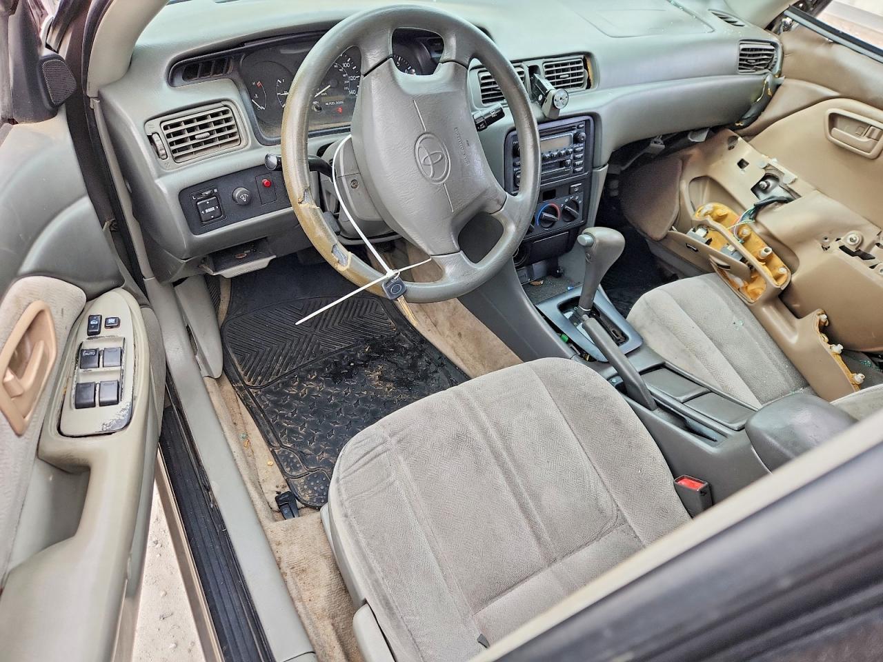 2000 Toyota Camry ce