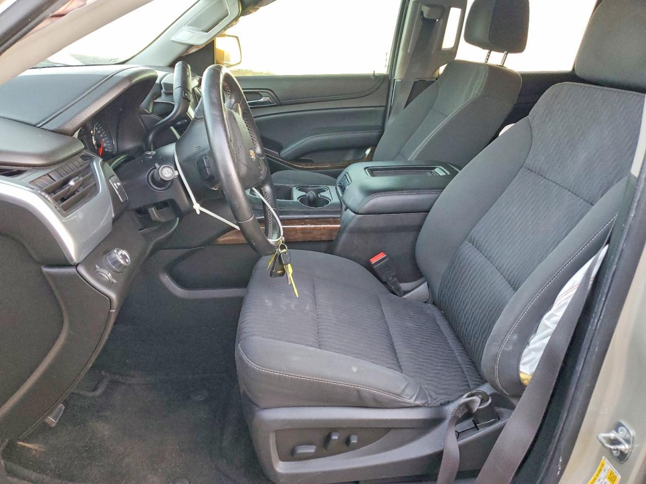 2016 Chevrolet Suburban C1500 ls