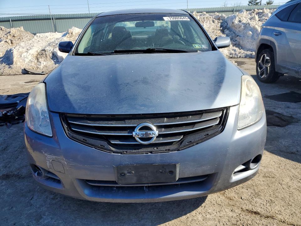 2011 Nissan Altima Base