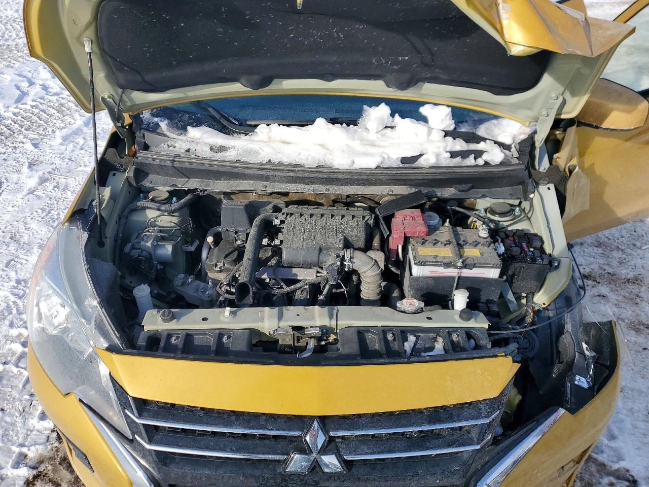 2022 Mitsubishi Mirage es