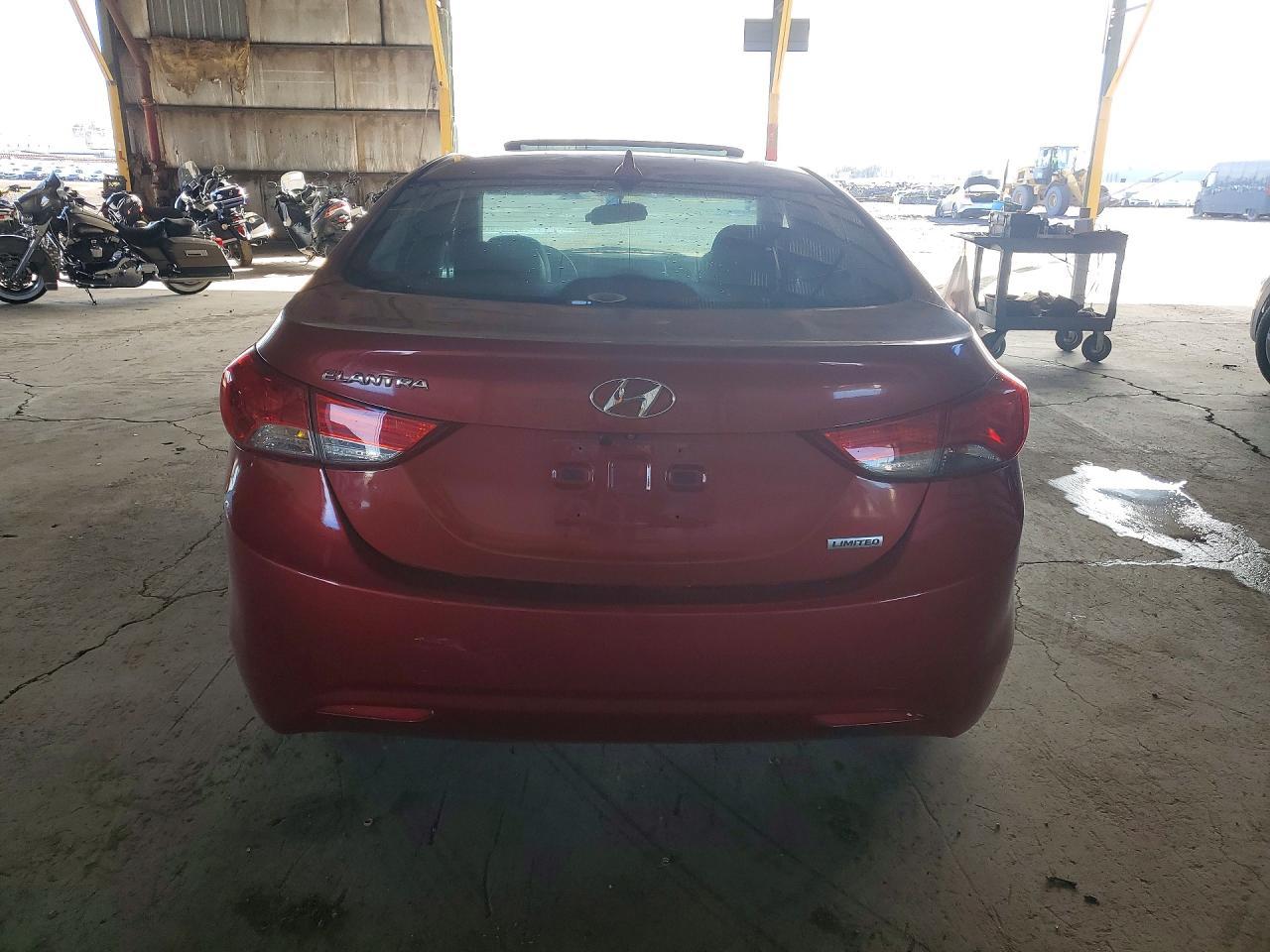 2012 Hyundai Elantra gls