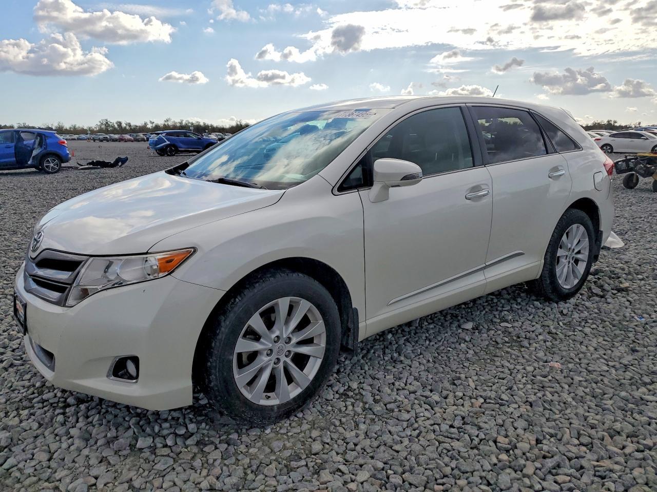 2014 Toyota Venza le