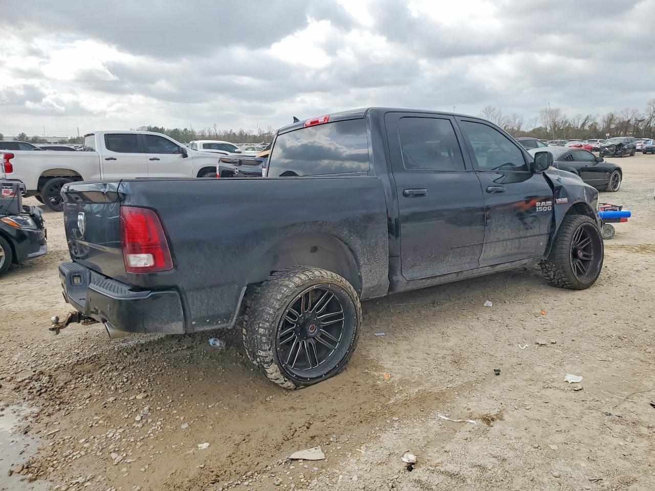 2013 Dodge Ram 1500 Sport
