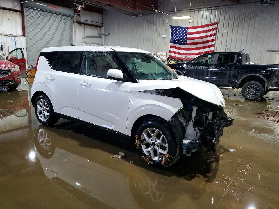 2021 KIA Soul s