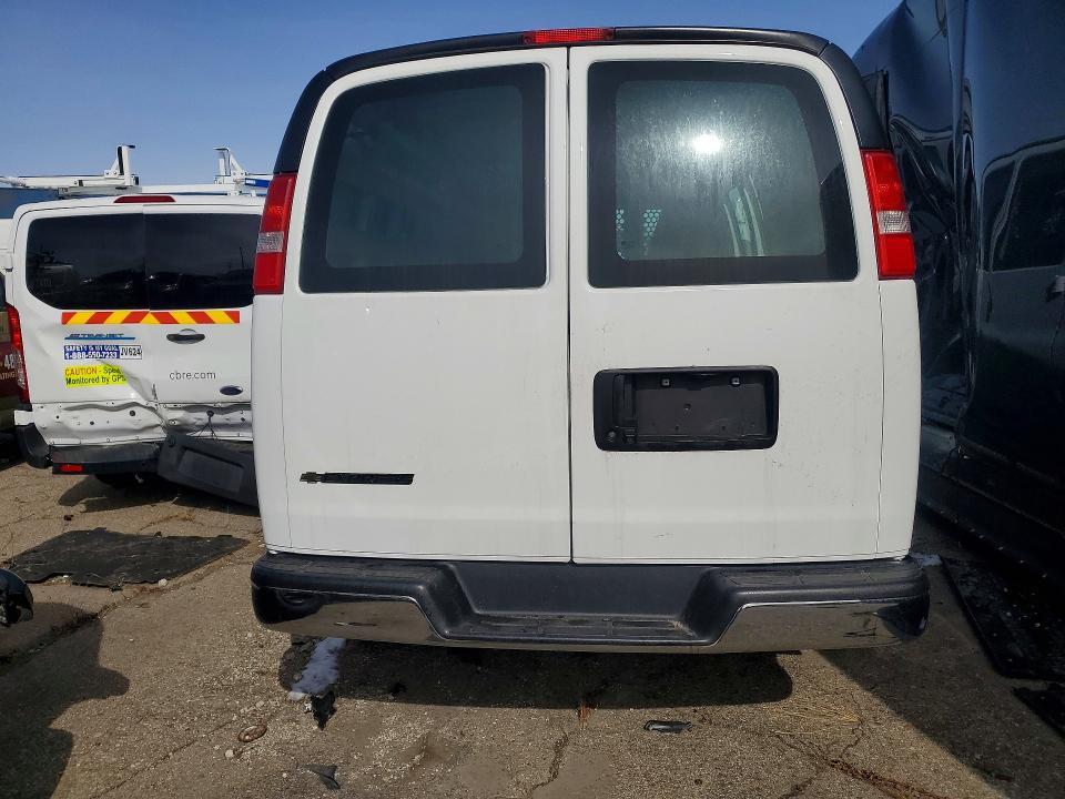 2021 Chevrolet Express 2500 Delivery Van