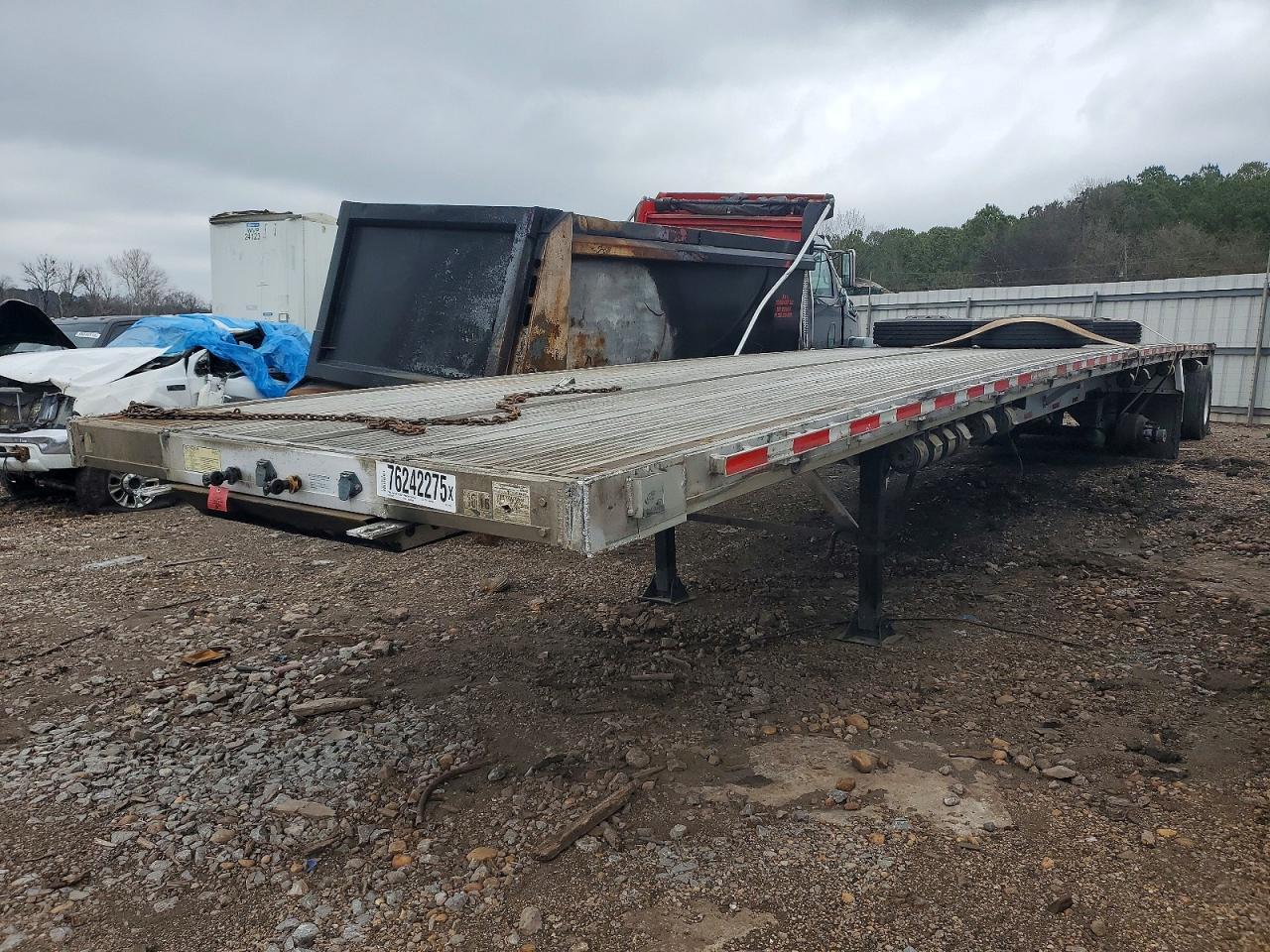 2007 Reitnouer Flatbed Trailer