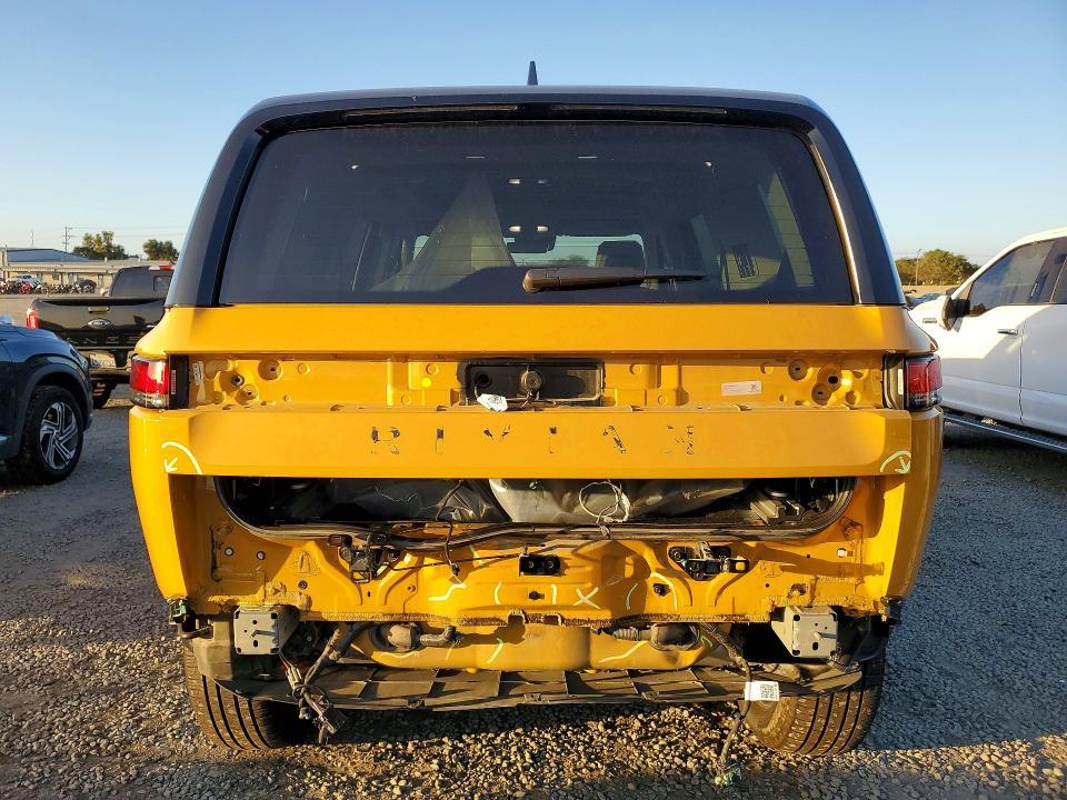 2023 Rivian R1S Adventure