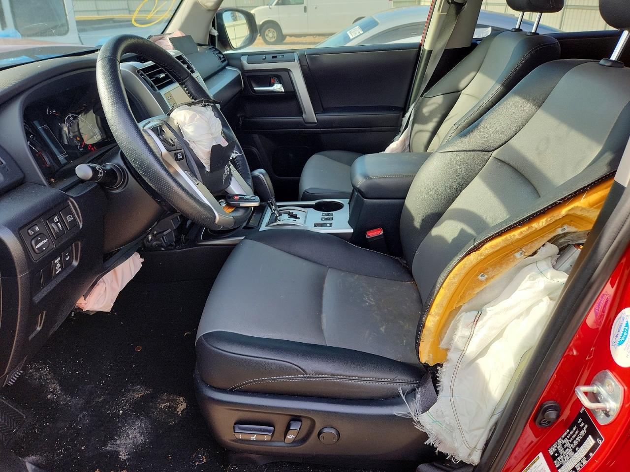 2023 Toyota 4runner se