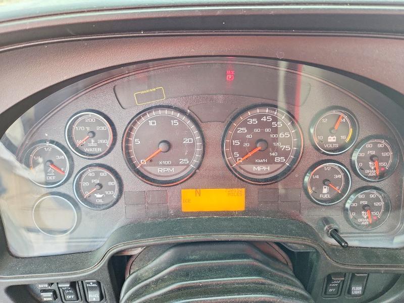 2017 International Prostar Semi Truck