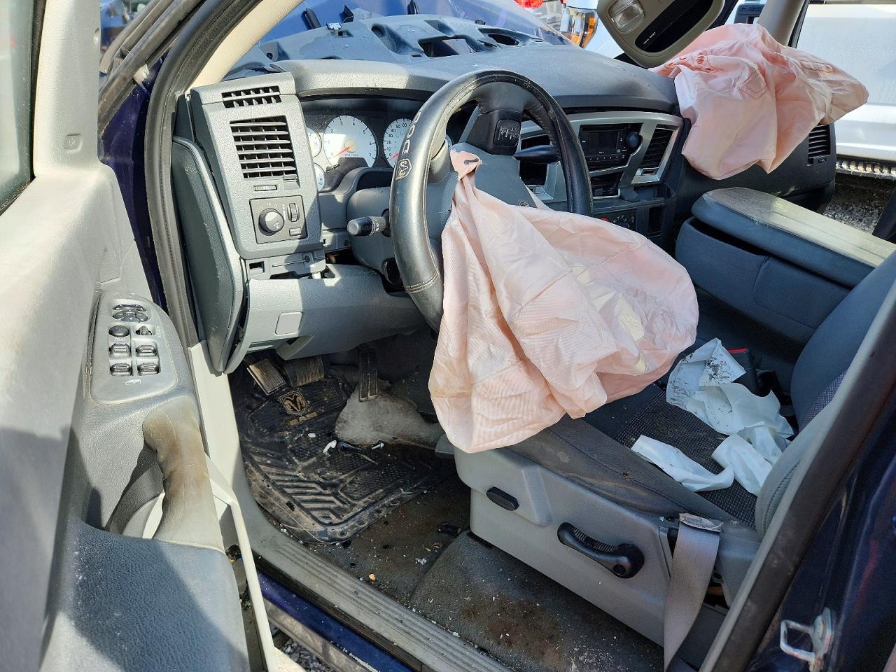 2007 Dodge RAM 1500 ST