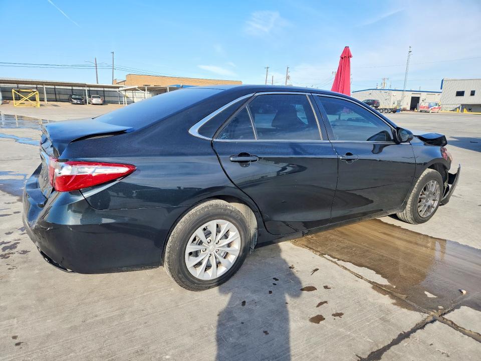 2015 Toyota 2015 Toyt Camry le