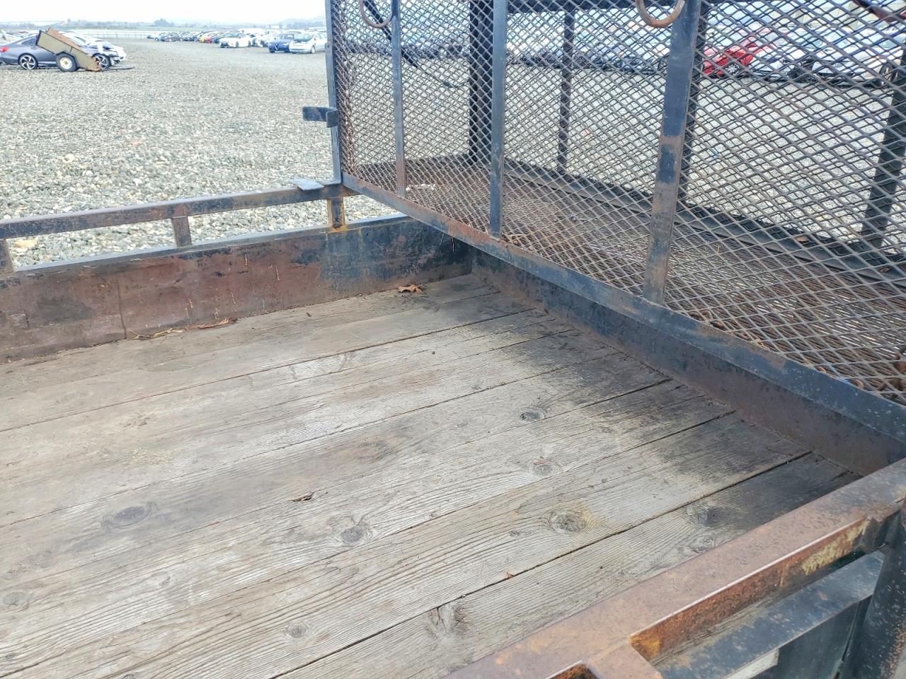 2012 Urwi 2012 R & J FD-304  Utility Trailer
