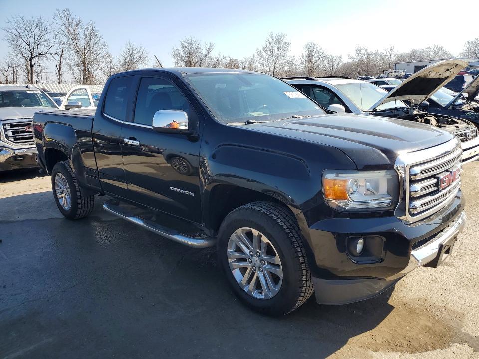 2015 GMC Canyon slt