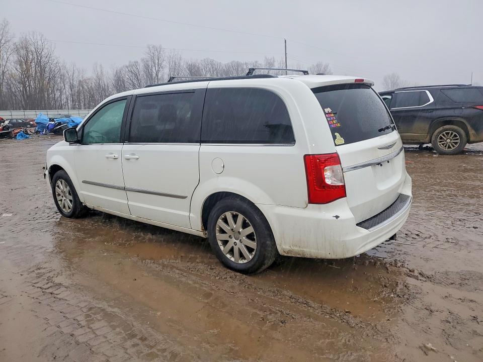 2014 Chrysler Town & Country Touring