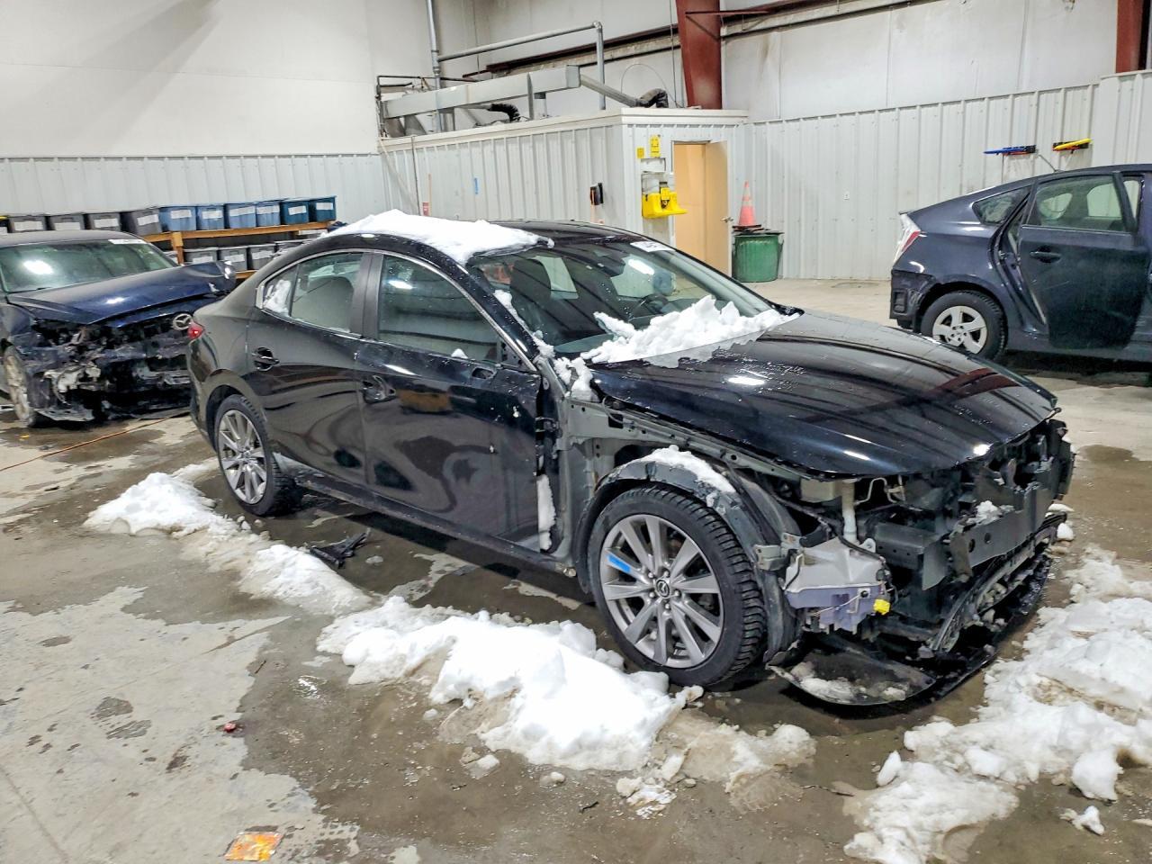 2019 Mazda 3 Preferred