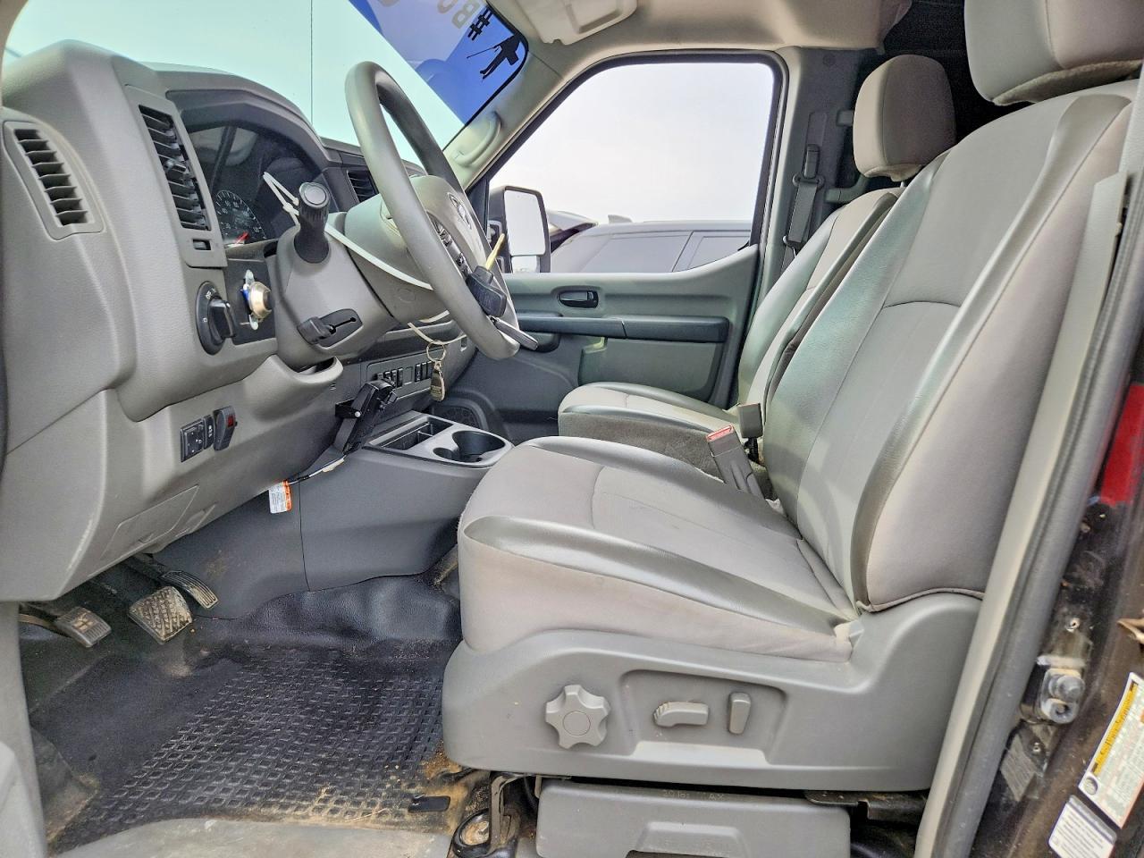 2018 Nissan NV 1500 Utility / Service Van
