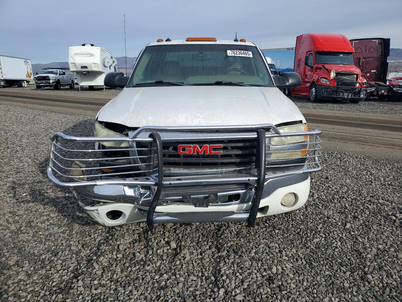 2003 GMC New Sierra C3500