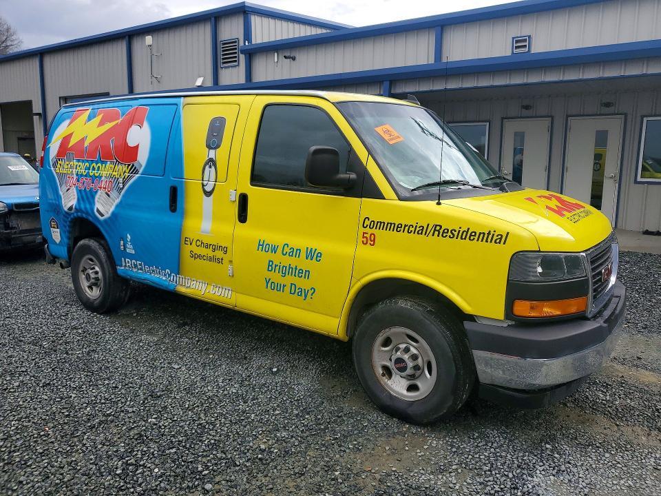 2022 GMC Savana 2500 Cargo Utility / Service Van