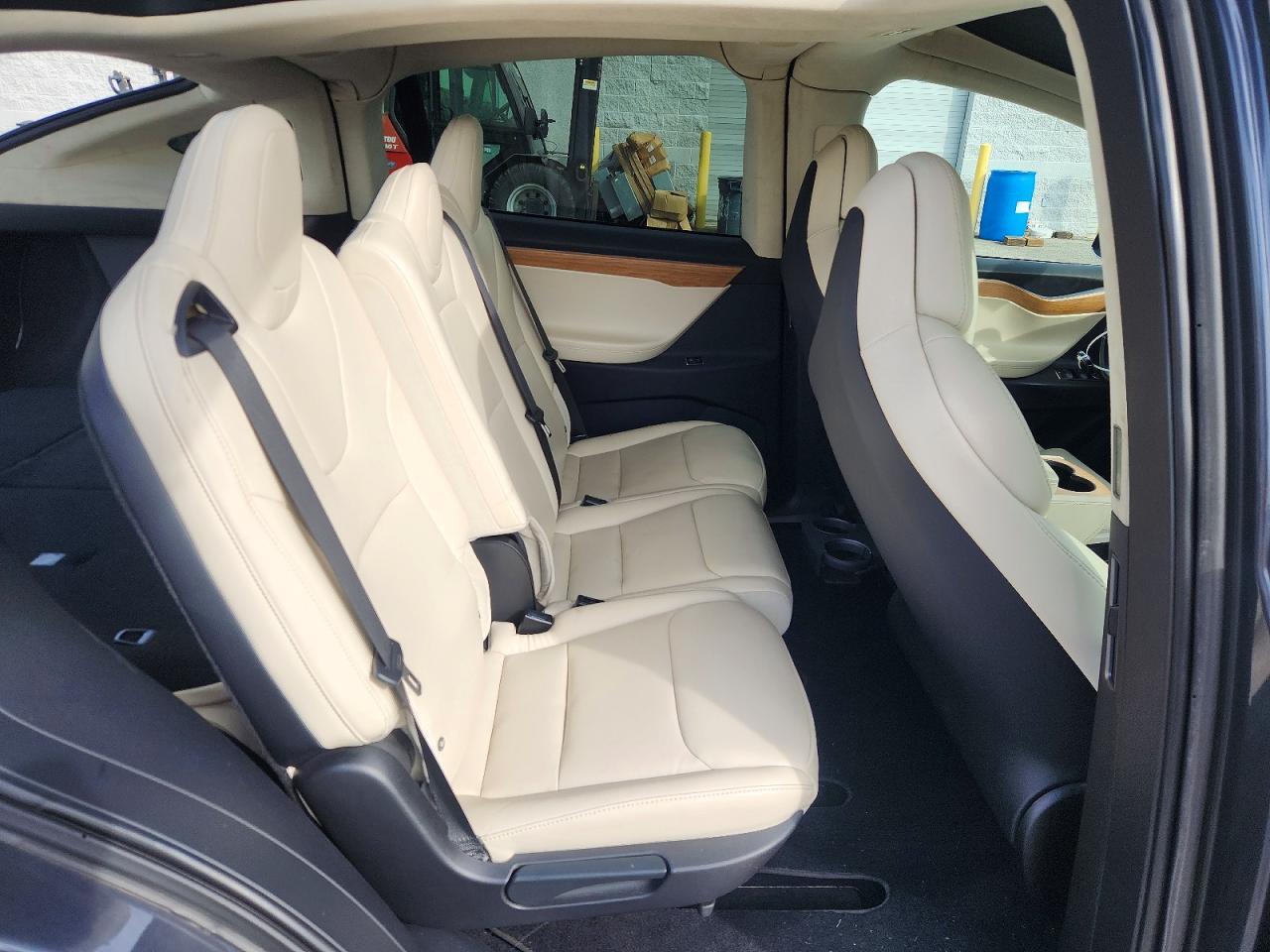 2019 Tesla Model x