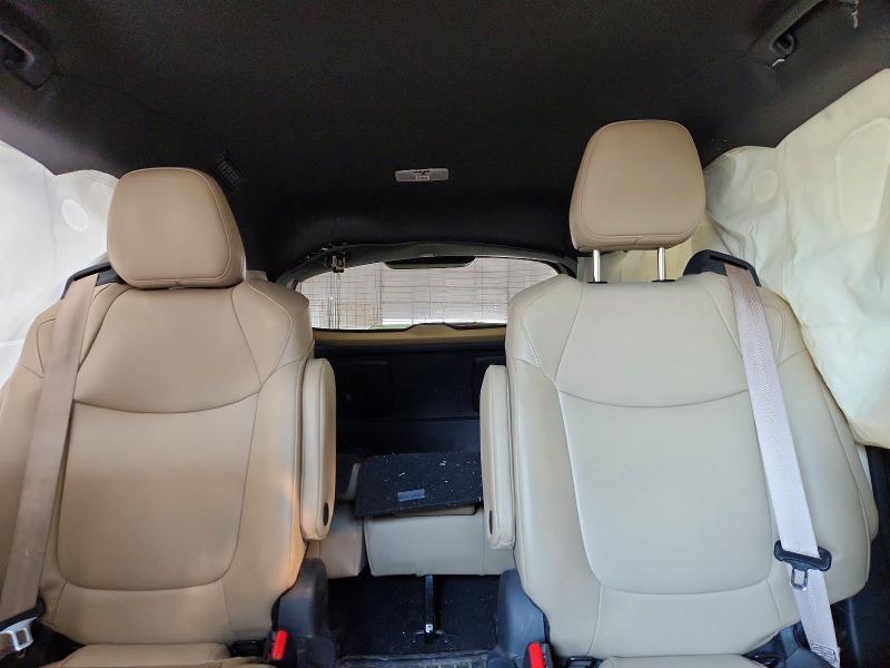 2024 Toyota Sienna xle 7-passenger