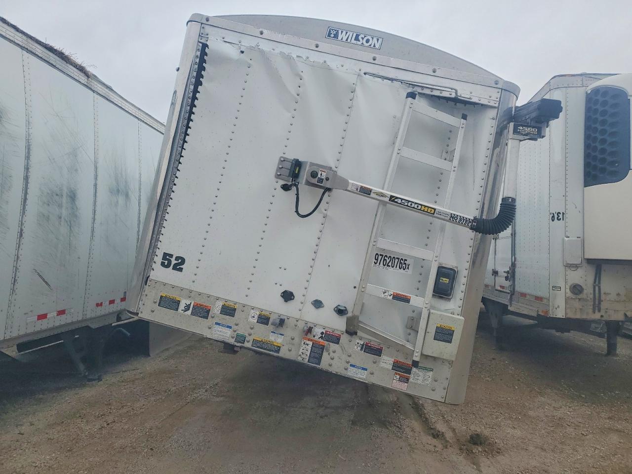 2023 Wilson Semi Trail-Grain Trailer