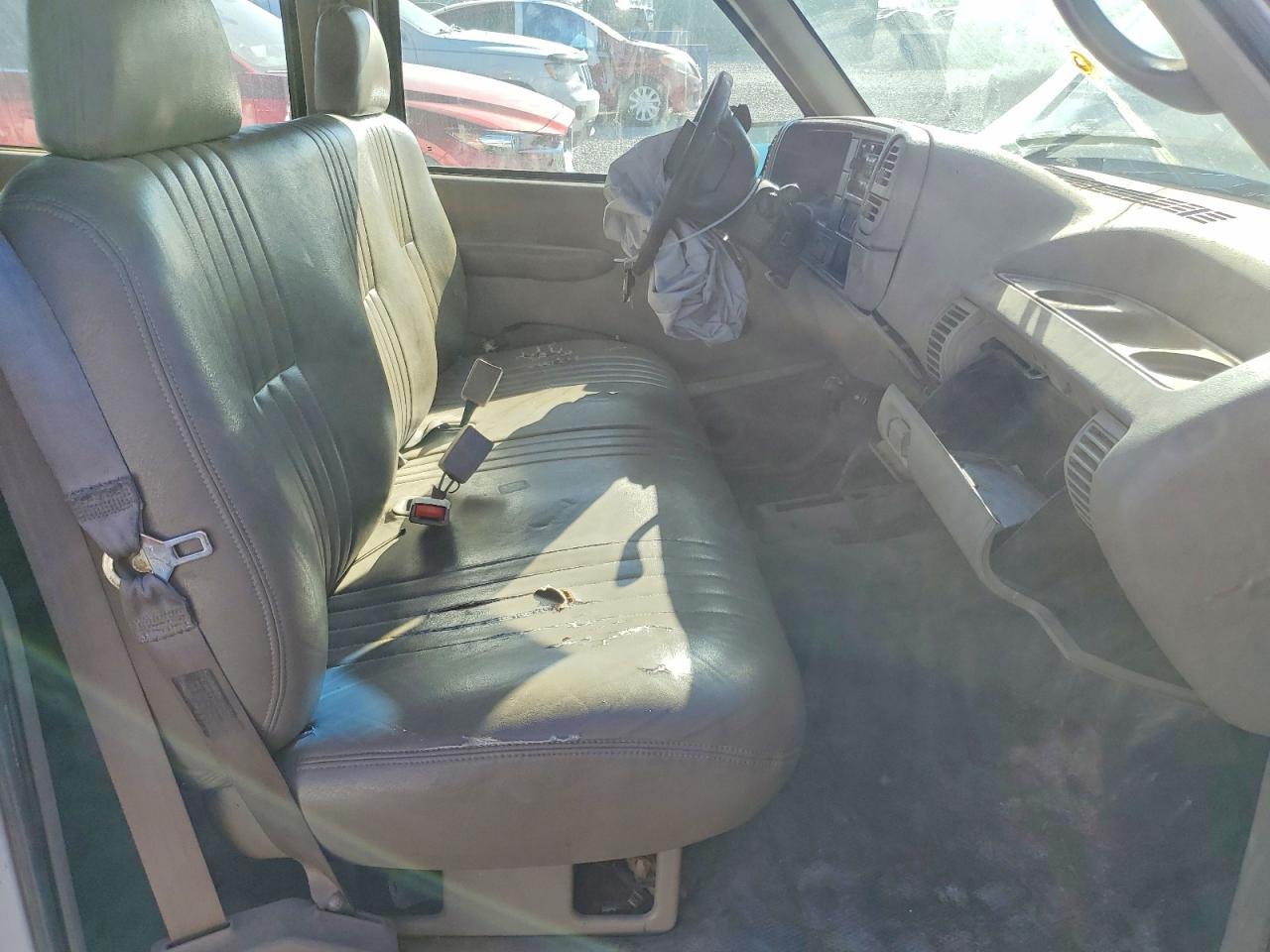 1996 GMC Suburban K1500