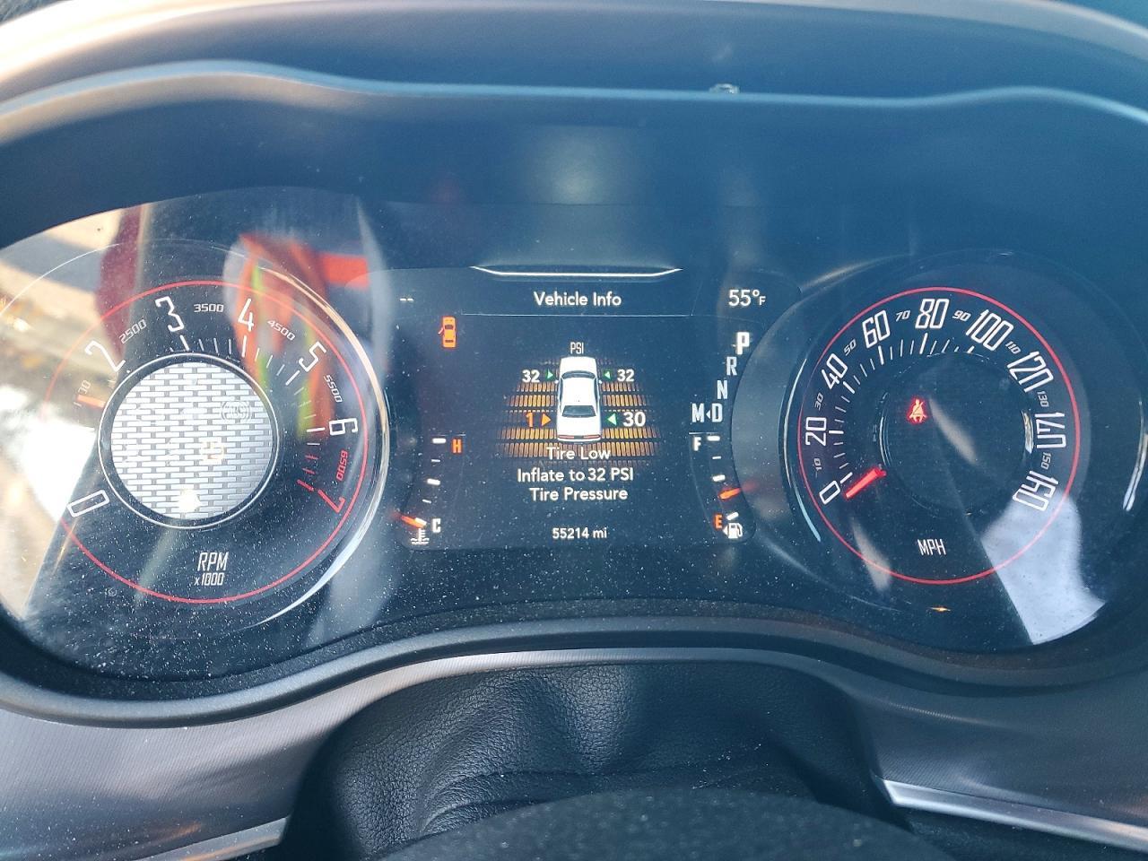 2020 Dodge Challenger sxt