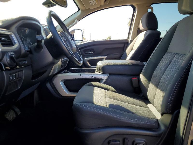 2021 Nissan Titan SV