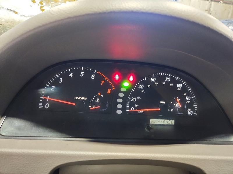 2002 Toyota Camry le