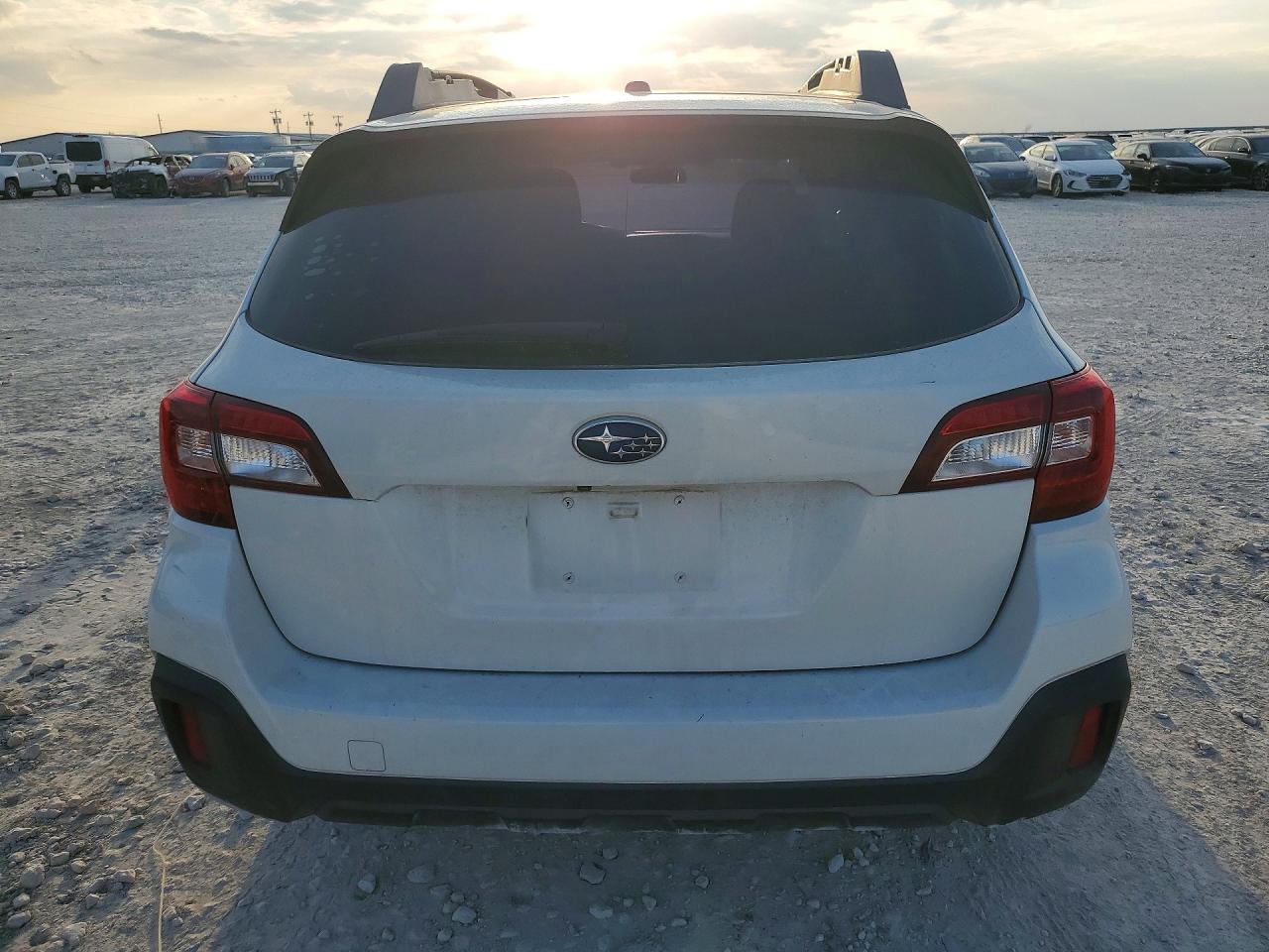 2019 Subaru Outback 2.5i