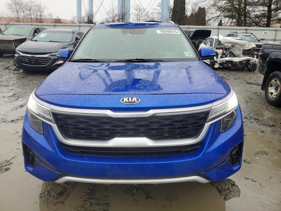 2021 KIA Seltos s