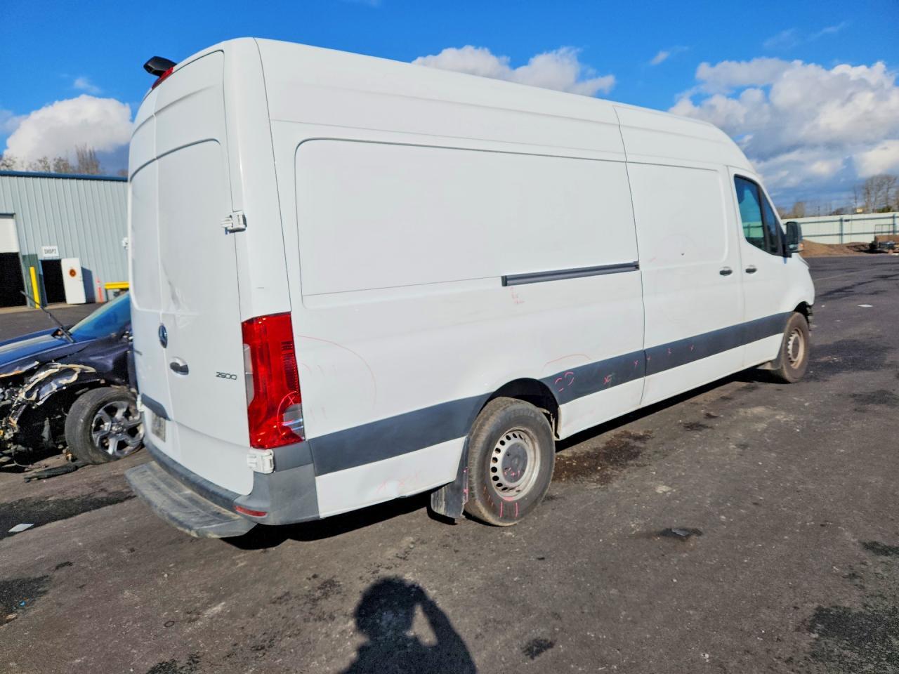 2021 Mercedes-Benz Sprinter 2500