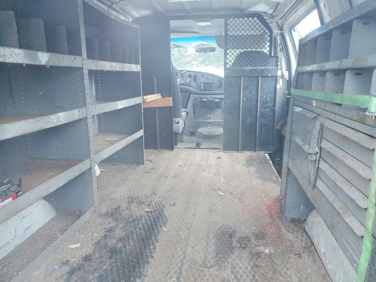 1999 Ford E250 Utility / Service Van