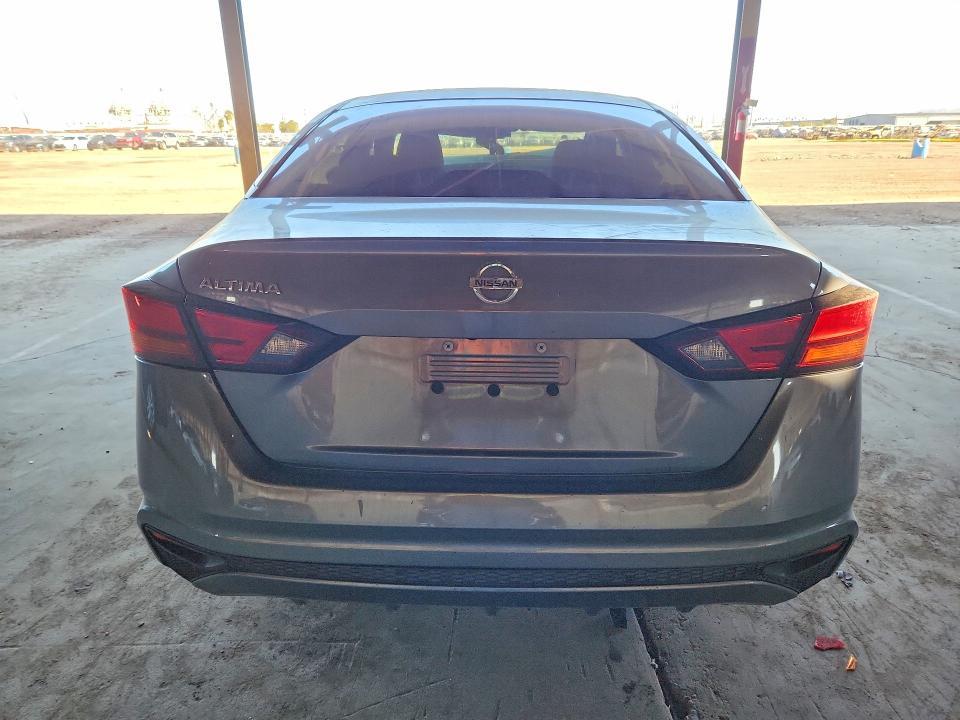 2021 Nissan Altima 2.5 s