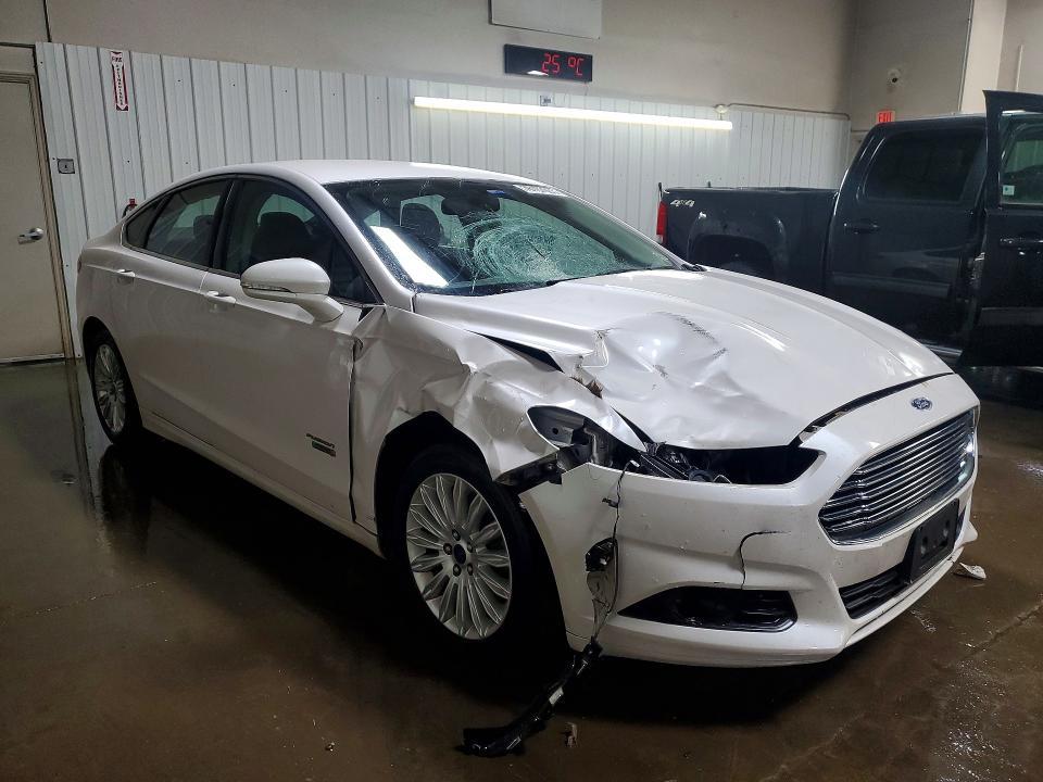 2014 Ford Fusion se Phev