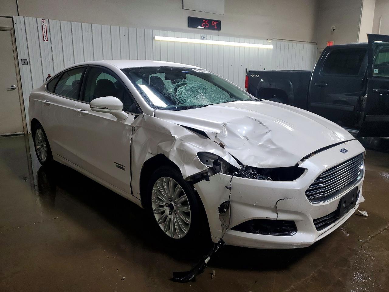 2014 Ford Fusion se Phev