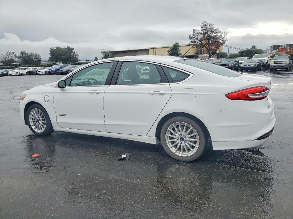 2017 Ford Fusion se Phev