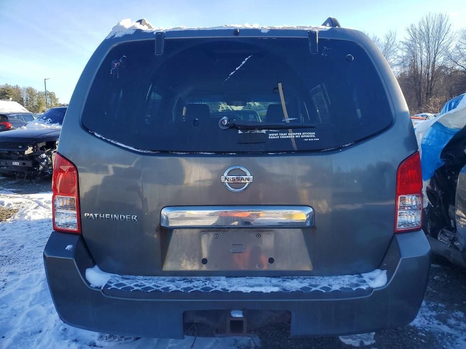 2005 Nissan Pathfinder le