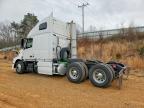 2013 Volvo VNL Semi Truck
